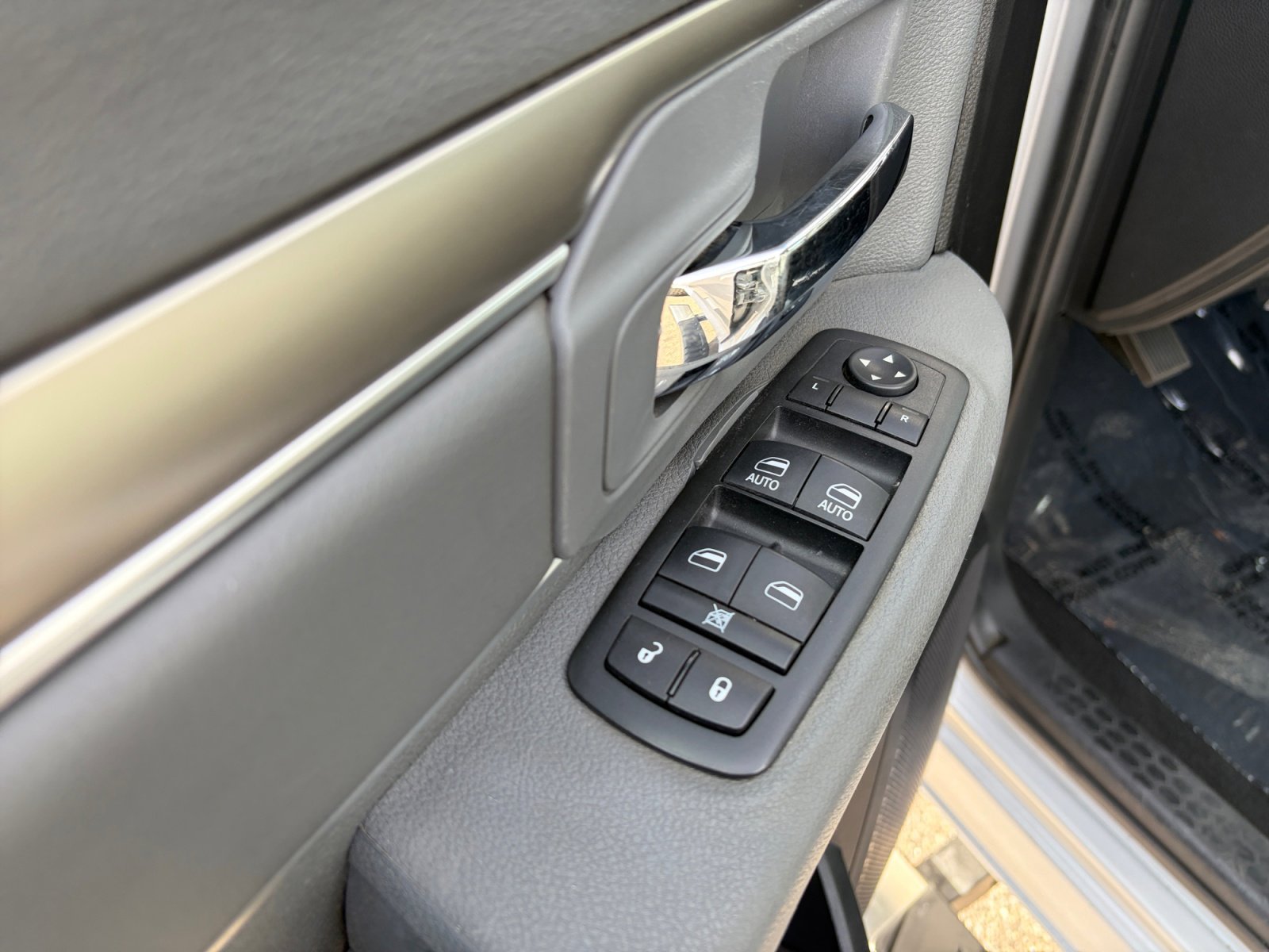 Used 2016 RAM 1500 Big Horn AWD/4WD image 16