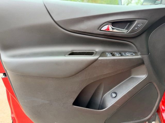 Used 2024 Chevrolet Equinox LT w/ LPO, Floor Liner Package FWD image 19