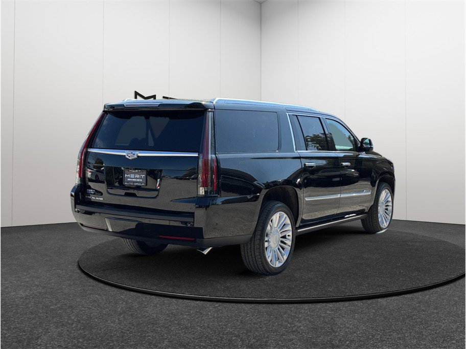 Used 2019 Cadillac Escalade ESV Platinum image 9