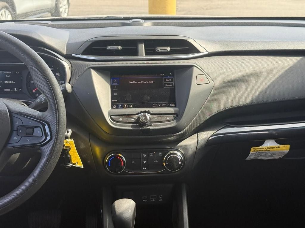 Used 2023 Chevrolet TrailBlazer LS FWD image 13