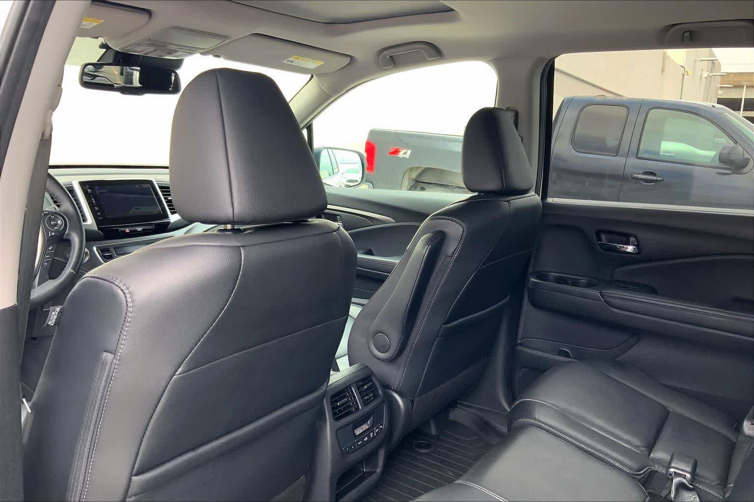 Used 2018 Honda Pilot EX-L image 12