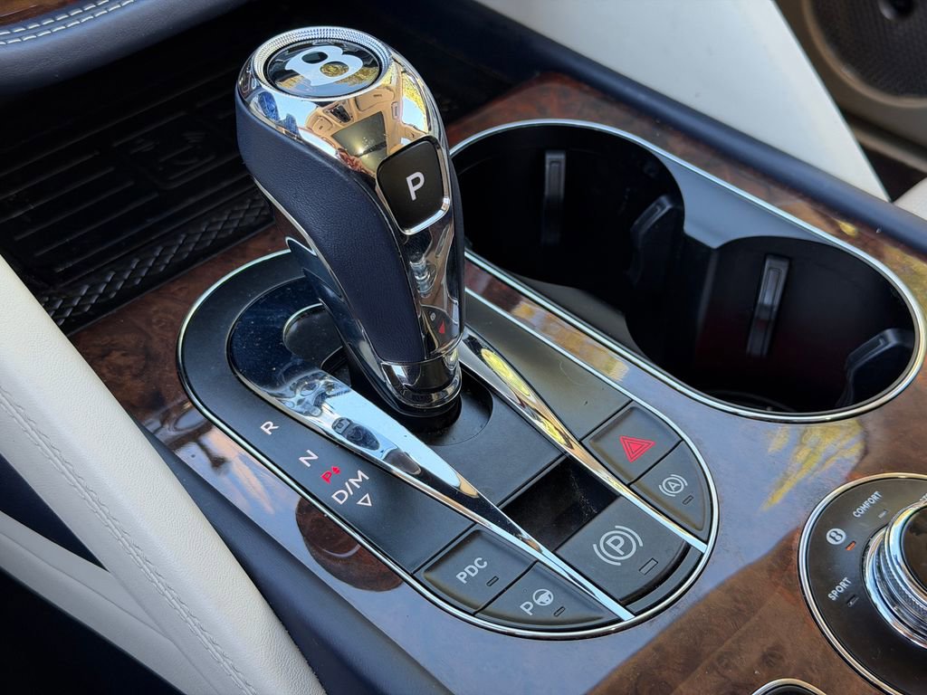 Certified 2021 Bentley Bentayga AWD/4WD image 28