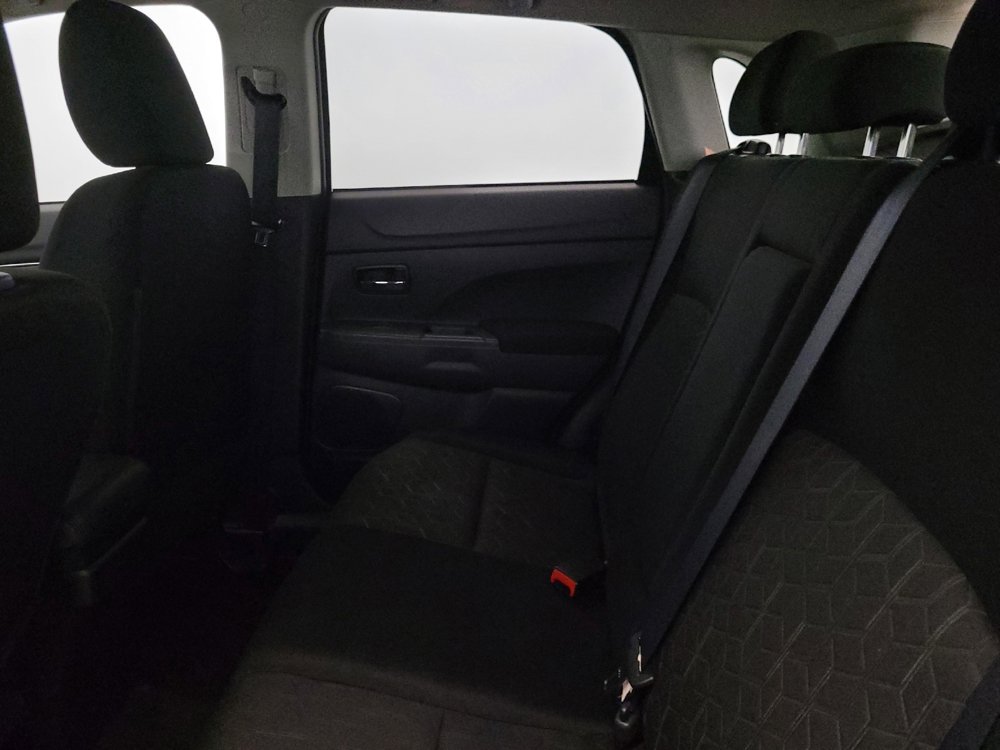 Used 2021 Mitsubishi Outlander Sport SE AWD/4WD image 18