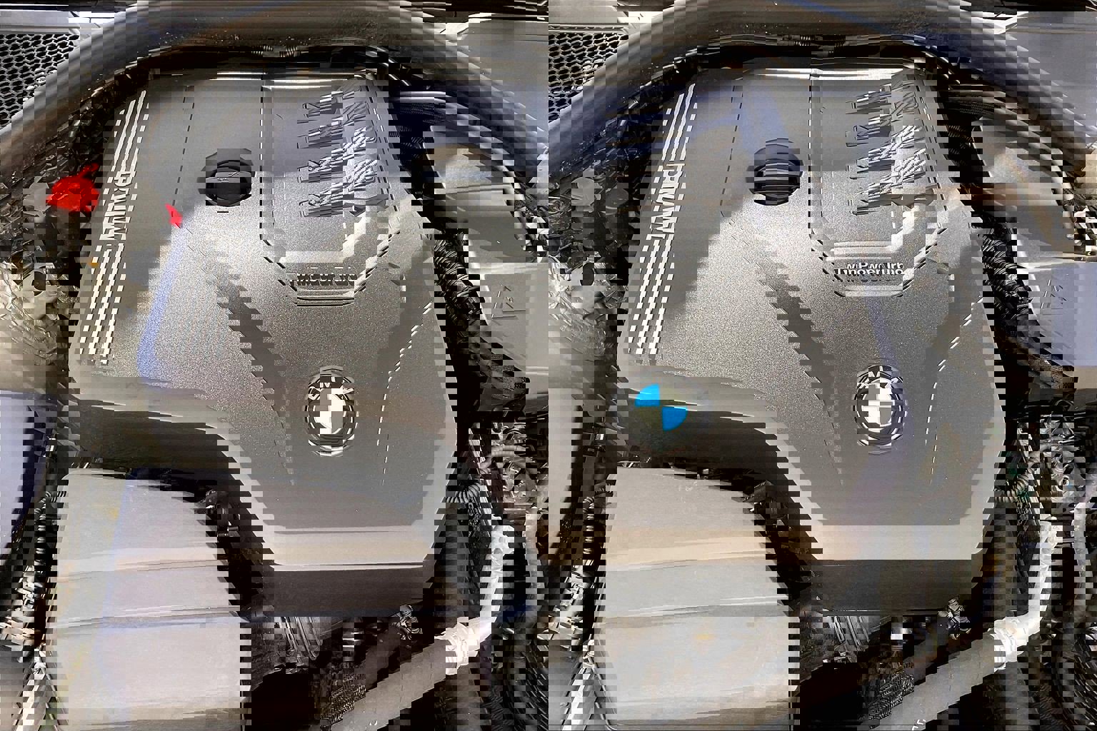 Used 2019 BMW 330i Sedan w/ Convenience Package image 32