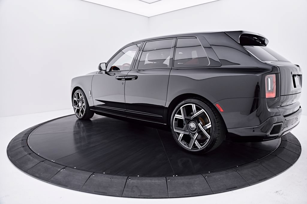 Used 2026 Rolls-Royce Cullinan Black Badge AWD/4WD image 13