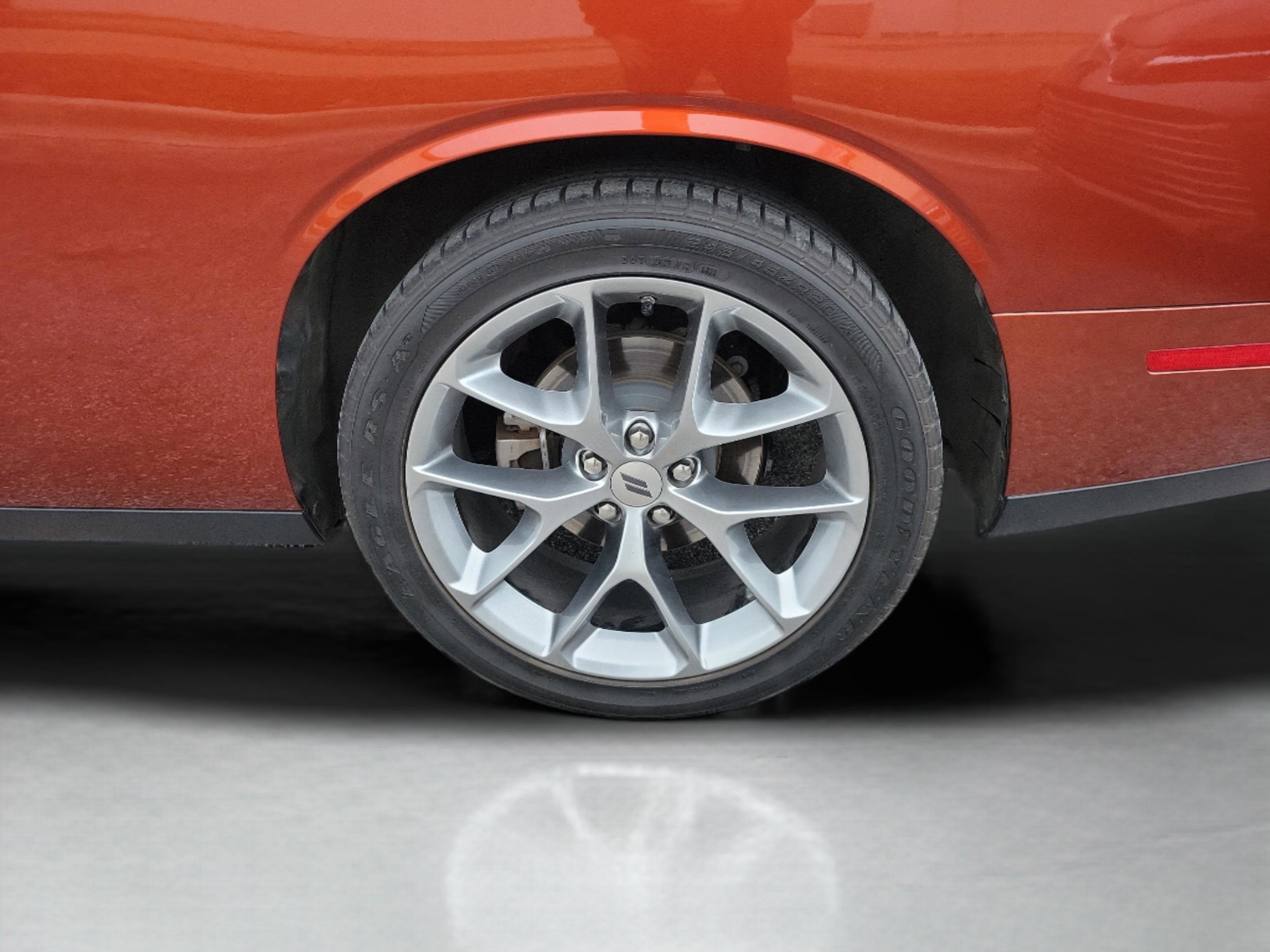 Used 2023 Dodge Challenger GT image 8