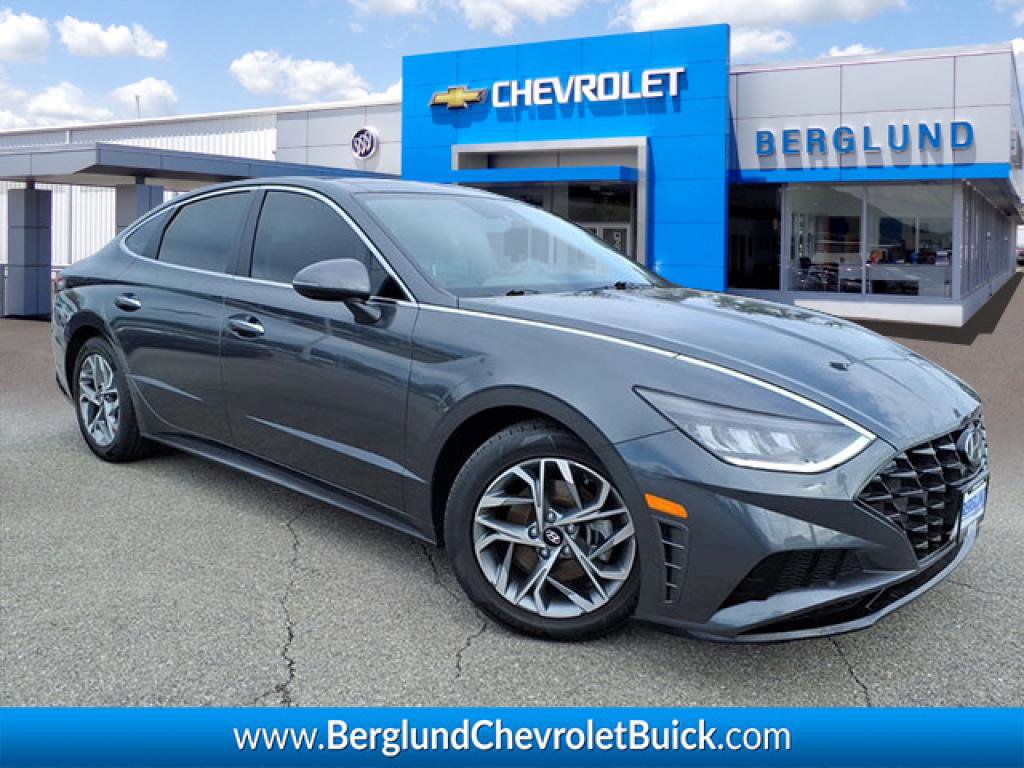 Used 2023 Hyundai Sonata SEL w/ Convenience Package image 1