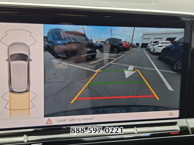 Certified 2025 Volkswagen Atlas SE w/ Panoramic Sunroof Package FWD image 23