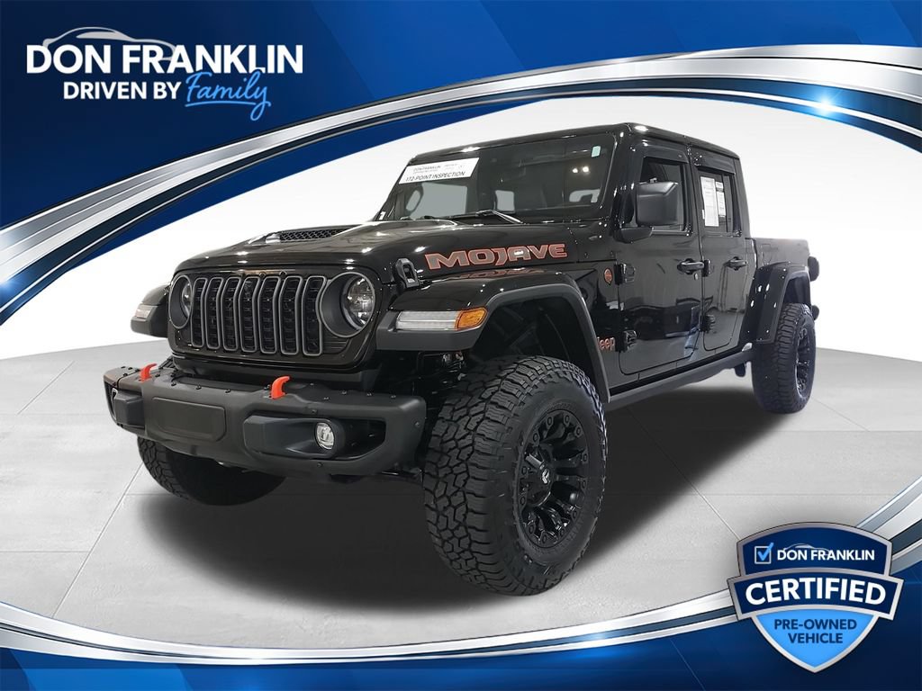 Used 2025 Jeep Gladiator Mojave AWD/4WD image 1