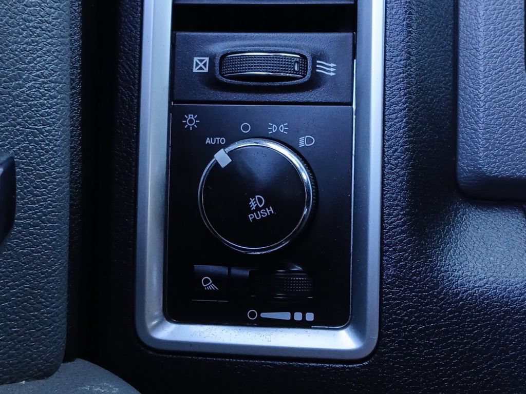 Used 2017 RAM 1500 Lone Star AWD/4WD image 12
