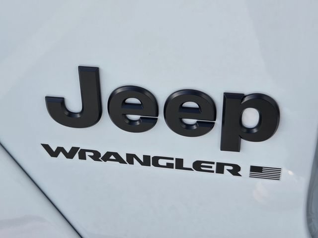 New 2026 Jeep Wrangler Unlimited Sahara AWD/4WD image 31