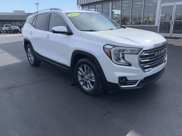 Used 2022 GMC Terrain SLT w/ Tech Package