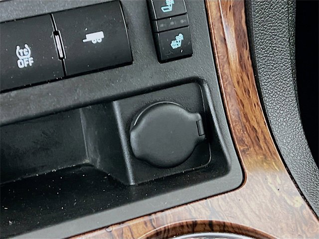 Used 2014 Chevrolet Traverse LT w/ All-Star Edition image 19