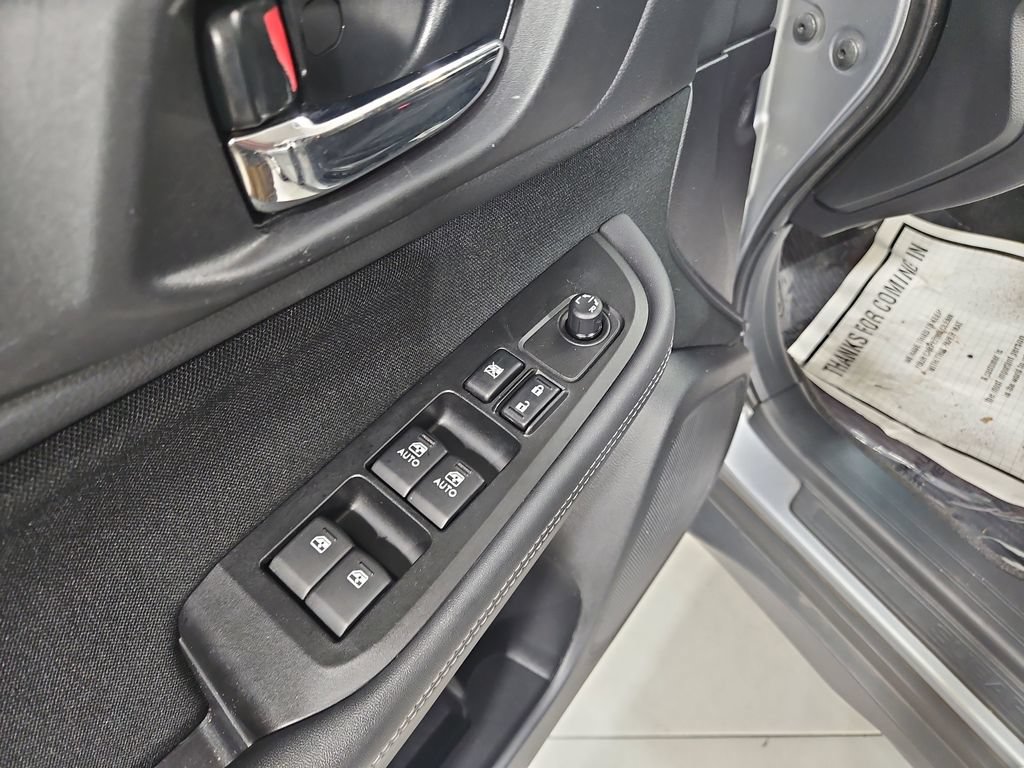Used 2015 Subaru Outback 2.5i Premium AWD/4WD image 12