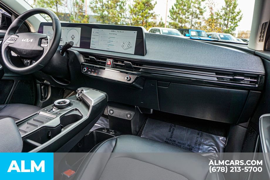 Used 2024 Kia EV6 Light image 24