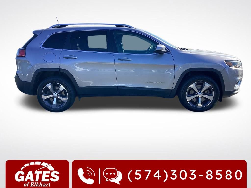 Used 2019 Jeep Cherokee Limited w/ Trailer Tow Group AWD/4WD image 12