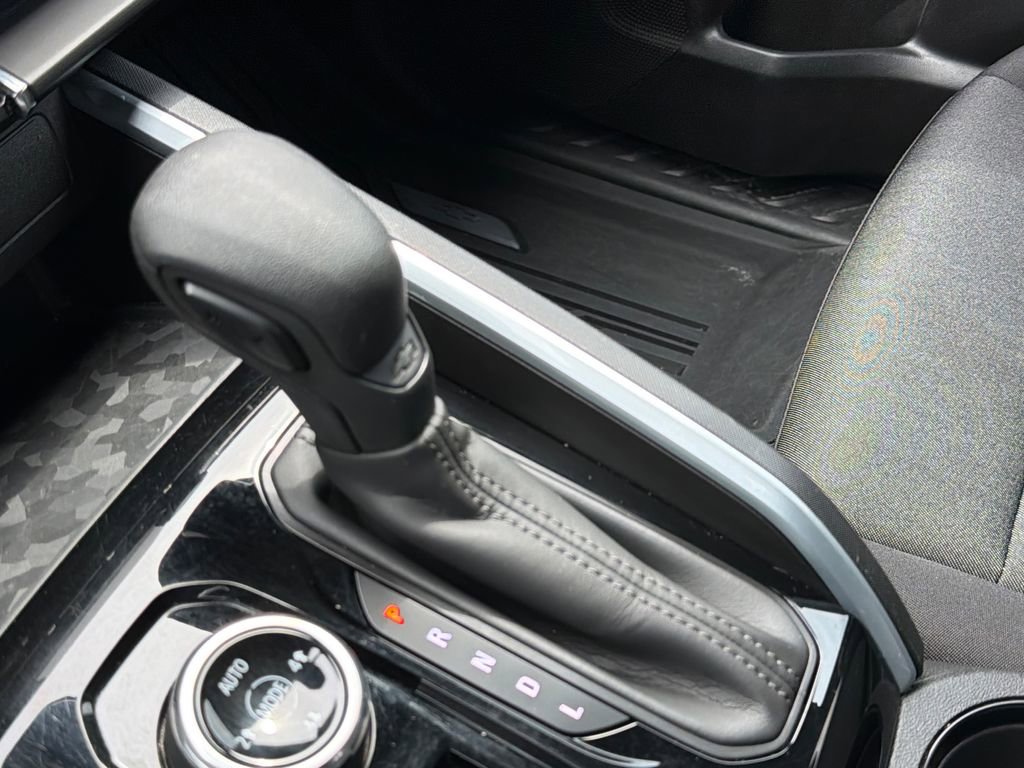 Used 2023 Chevrolet Colorado Trail Boss image 24