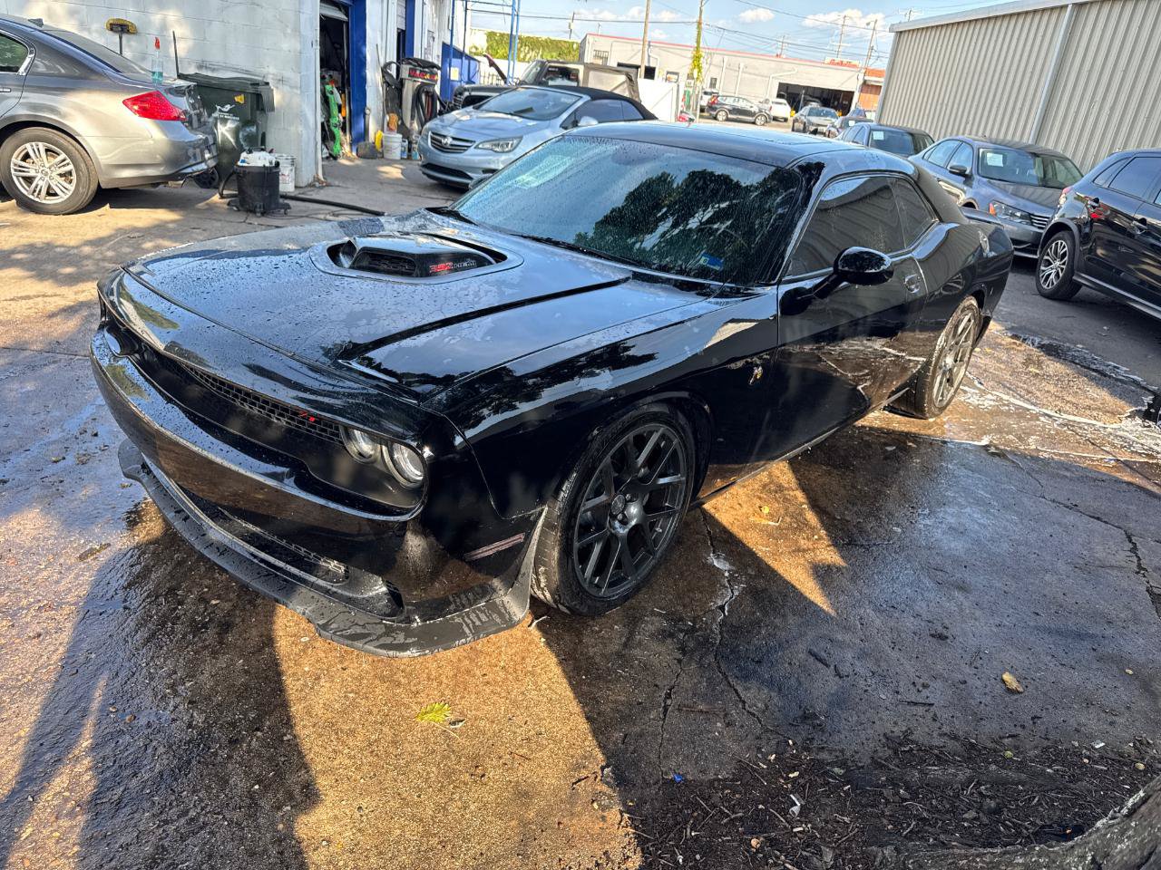 Used 2016 Dodge Challenger R/T Scat Pack RWD image 3