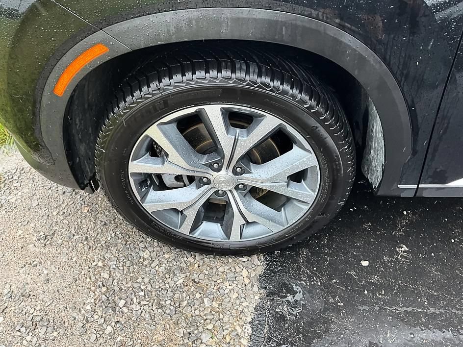 Used 2020 Hyundai Palisade SEL w/ Premium Package FWD image 11
