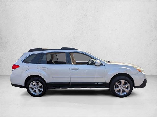 Used 2014 Subaru Outback 2.5i Premium AWD/4WD image 5