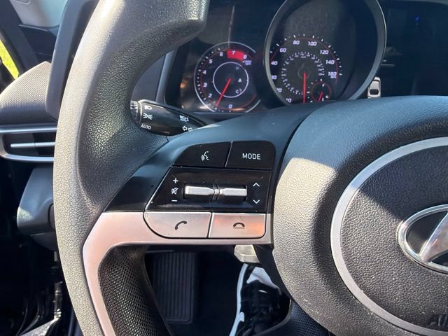 Used 2023 Hyundai Elantra SEL FWD image 17
