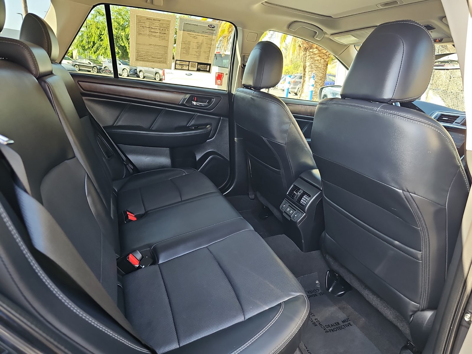 Used 2019 Subaru Outback 2.5i Limited AWD/4WD image 11