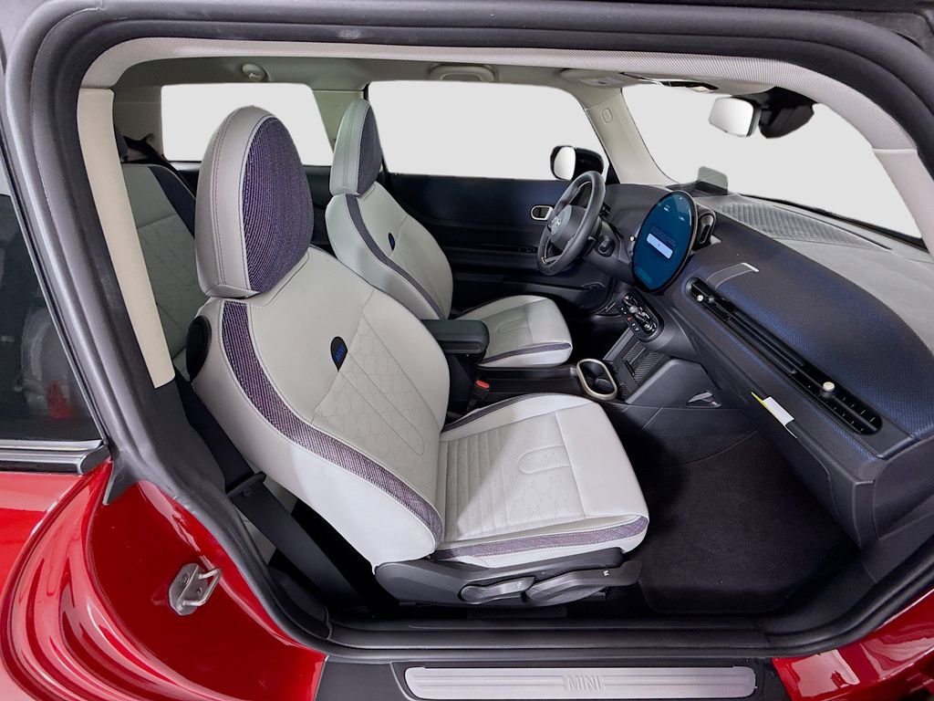 Certified 2025 MINI Cooper S FWD image 20