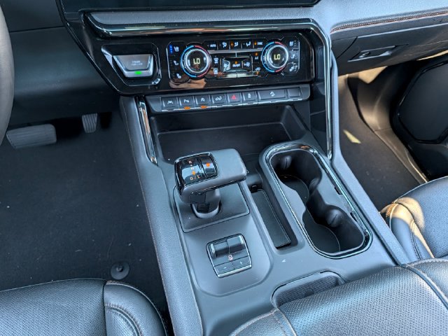 Used 2023 GMC Sierra 1500 AT4 AWD/4WD image 35