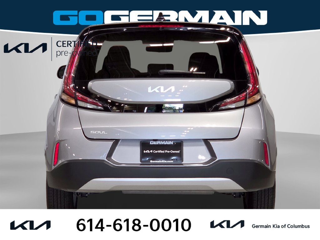 Certified 2025 Kia Soul LX w/ LX Technology Package FWD image 9