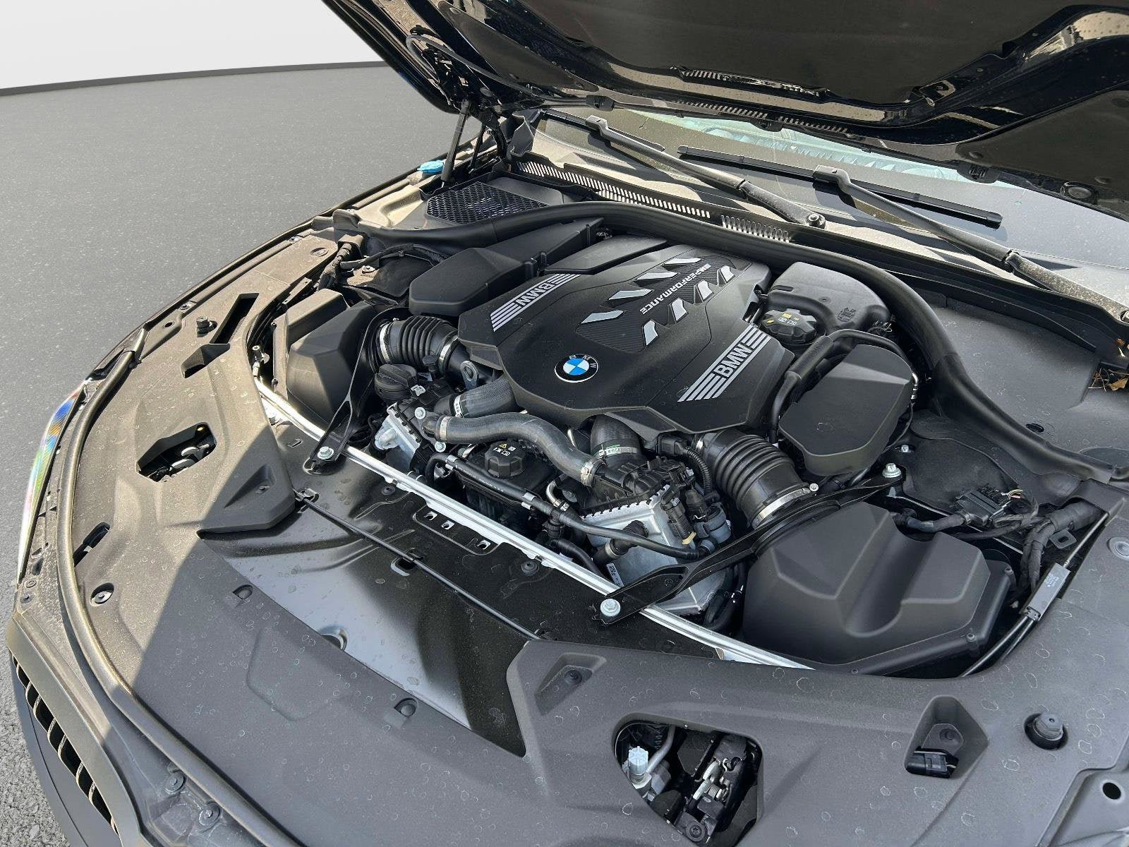 Used 2026 BMW M850i xDrive AWD/4WD image 10