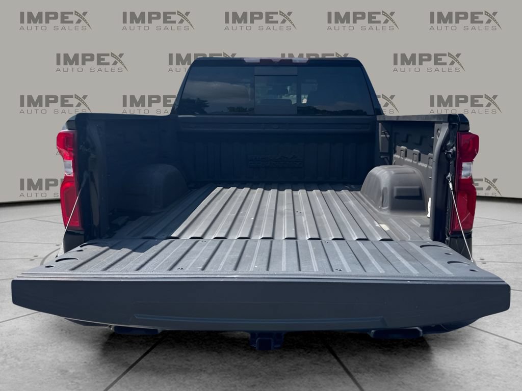 Used 2023 Chevrolet Silverado 1500 High Country AWD/4WD image 19