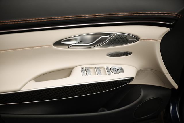 New 2026 Genesis GV70 3.5T Sport Prestige image 17