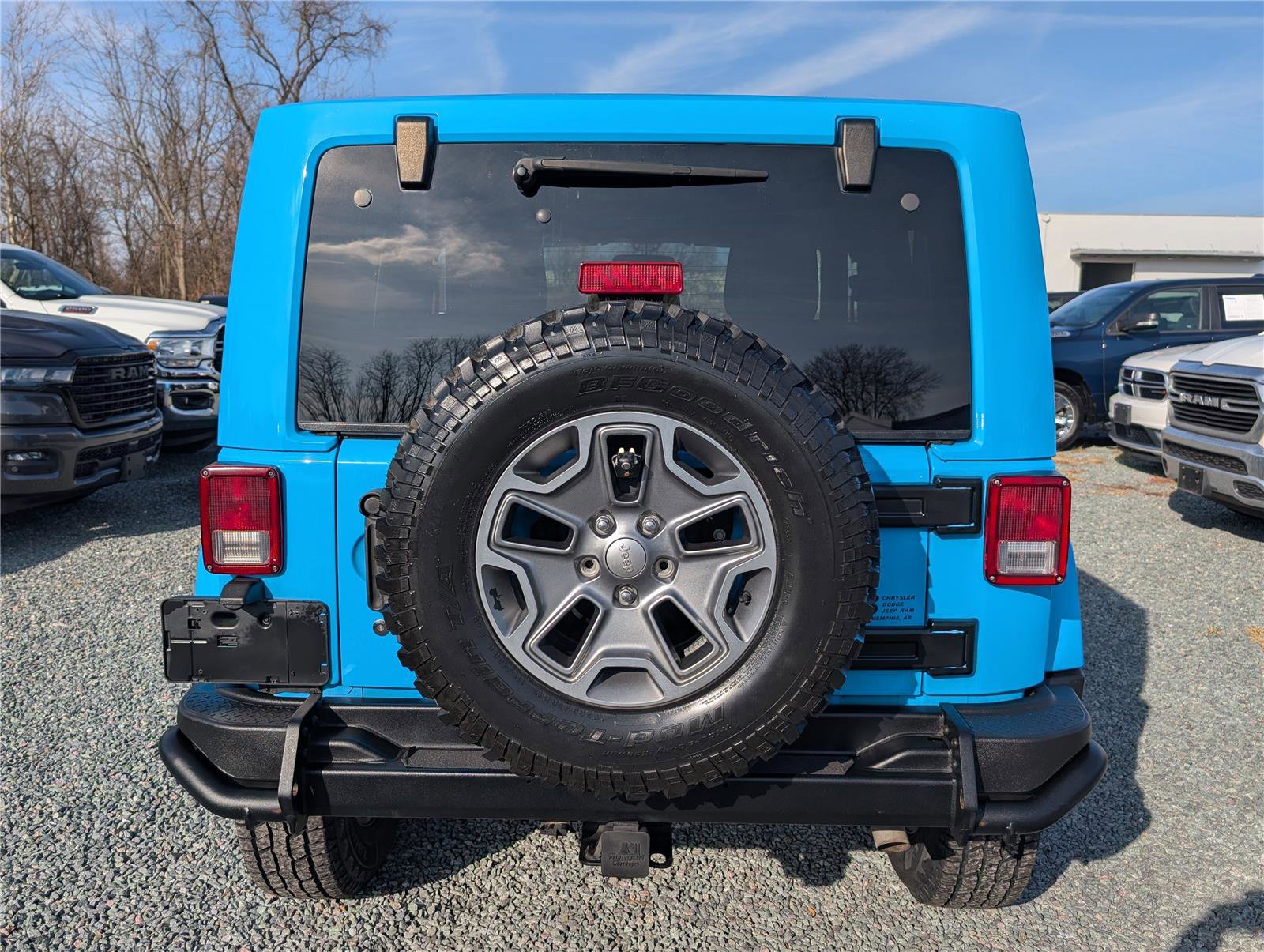 Used 2018 Jeep Wrangler Rubicon w/ Power Convenience Group image 4