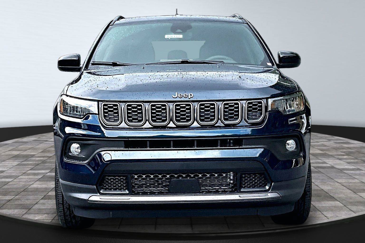 New 2026 Jeep Compass Latitude AWD/4WD image 2