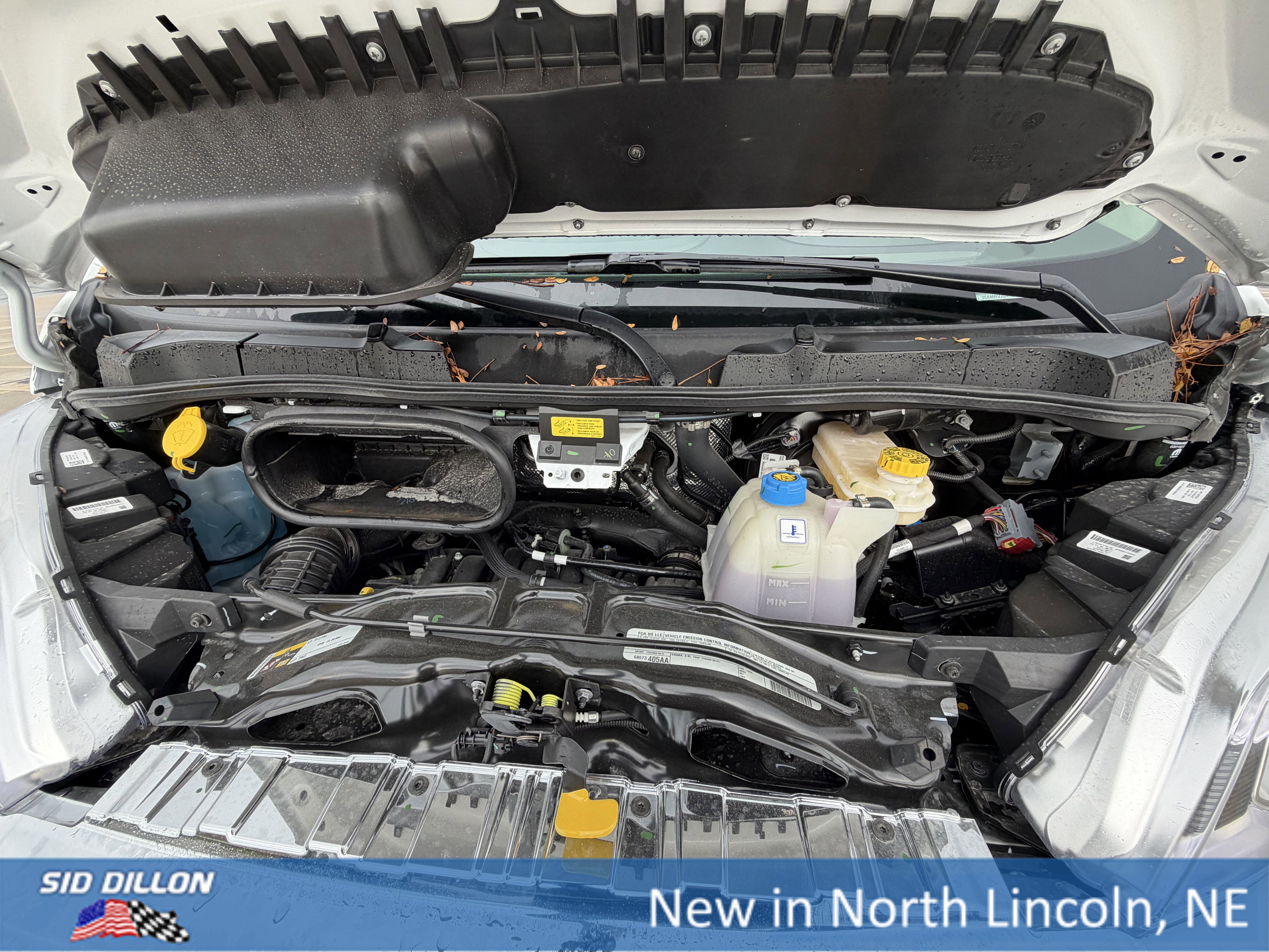 New 2026 RAM ProMaster 3500 w/ Quick Order Package 22G SLT image 6