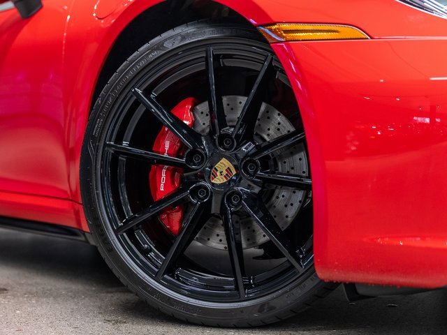 Used 2024 Porsche 911 Carrera 4S image 17