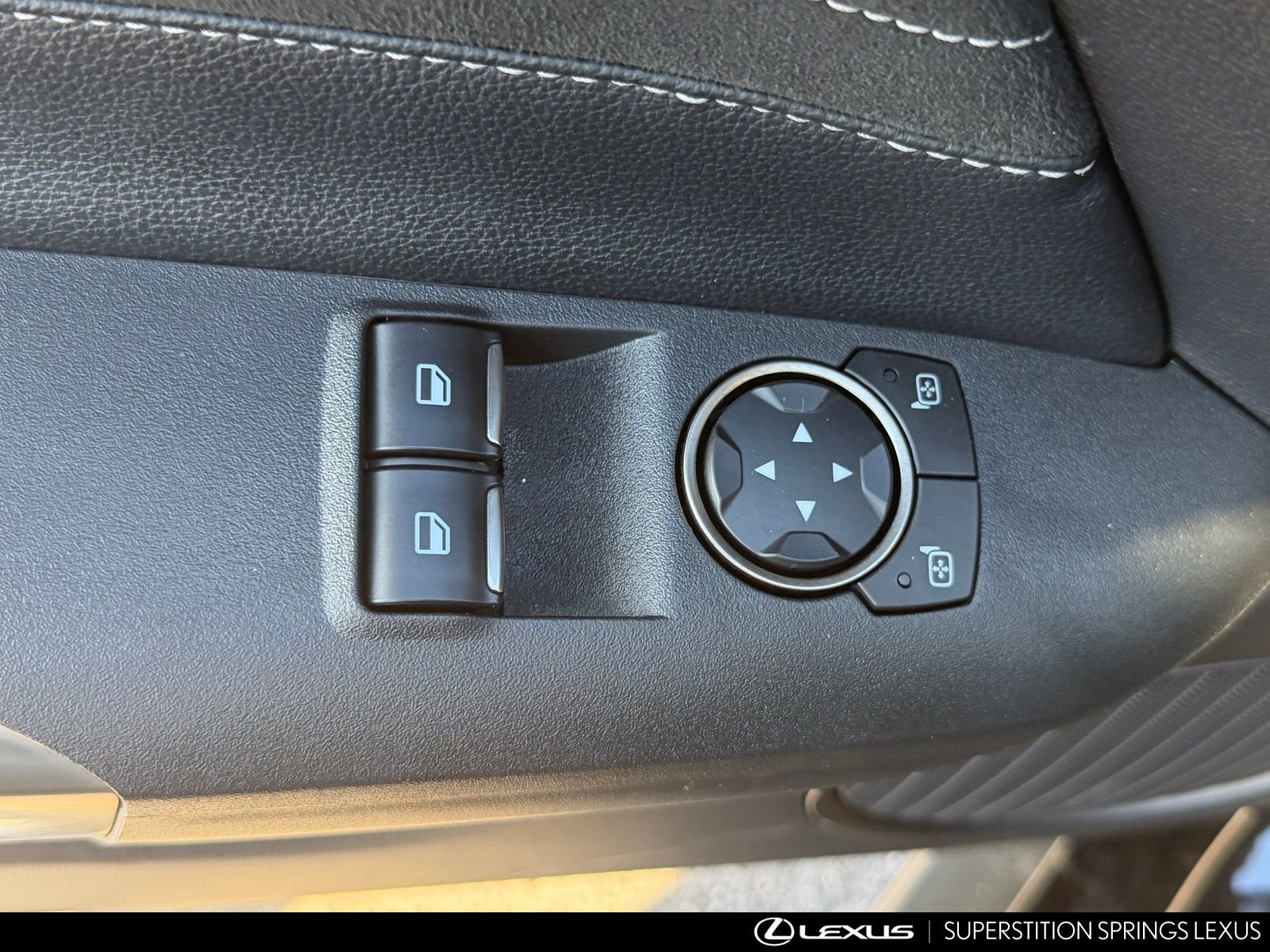 Used 2018 Ford Mustang Shelby GT350 w/ Convenience Package image 18