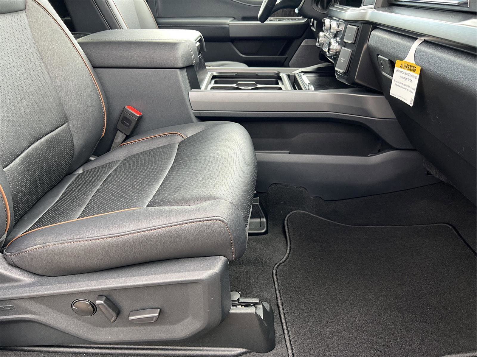 New 2026 Ford F350 Lariat w/ Tremor Off-Road Package image 14