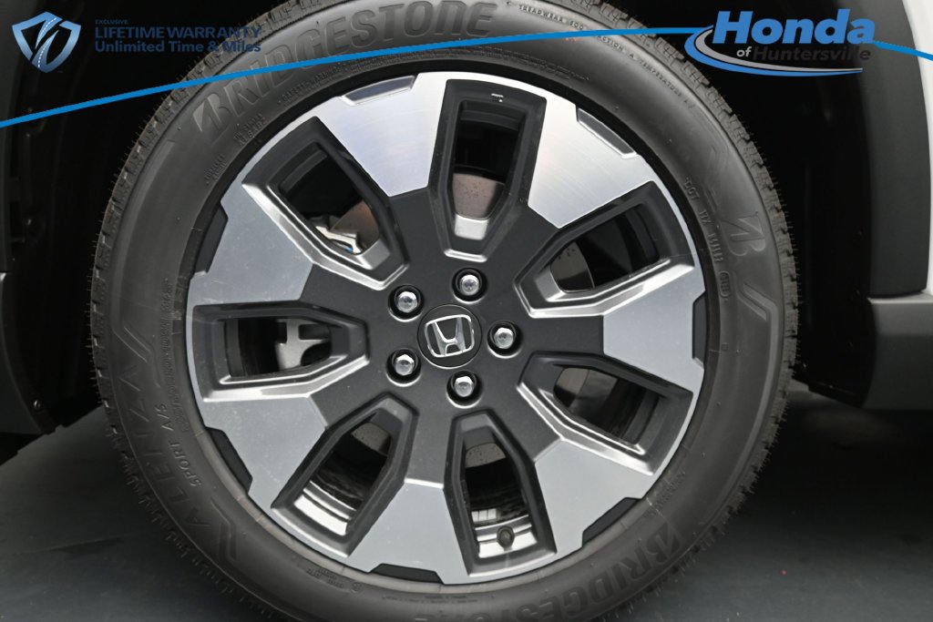 New 2026 Honda Pilot Touring image 14