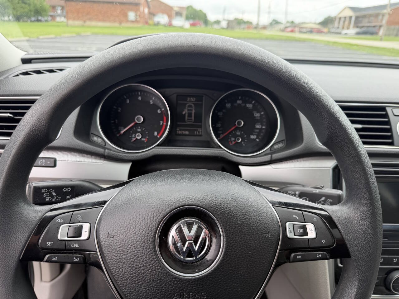 Used 2017 Volkswagen Passat 1.8T S FWD image 24