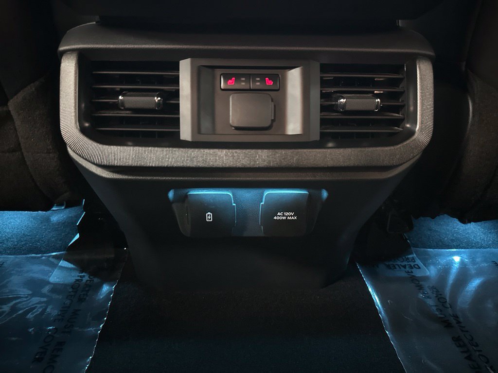 Used 2023 Ford F150 Platinum w/ Equipment Group 701A High AWD/4WD image 24
