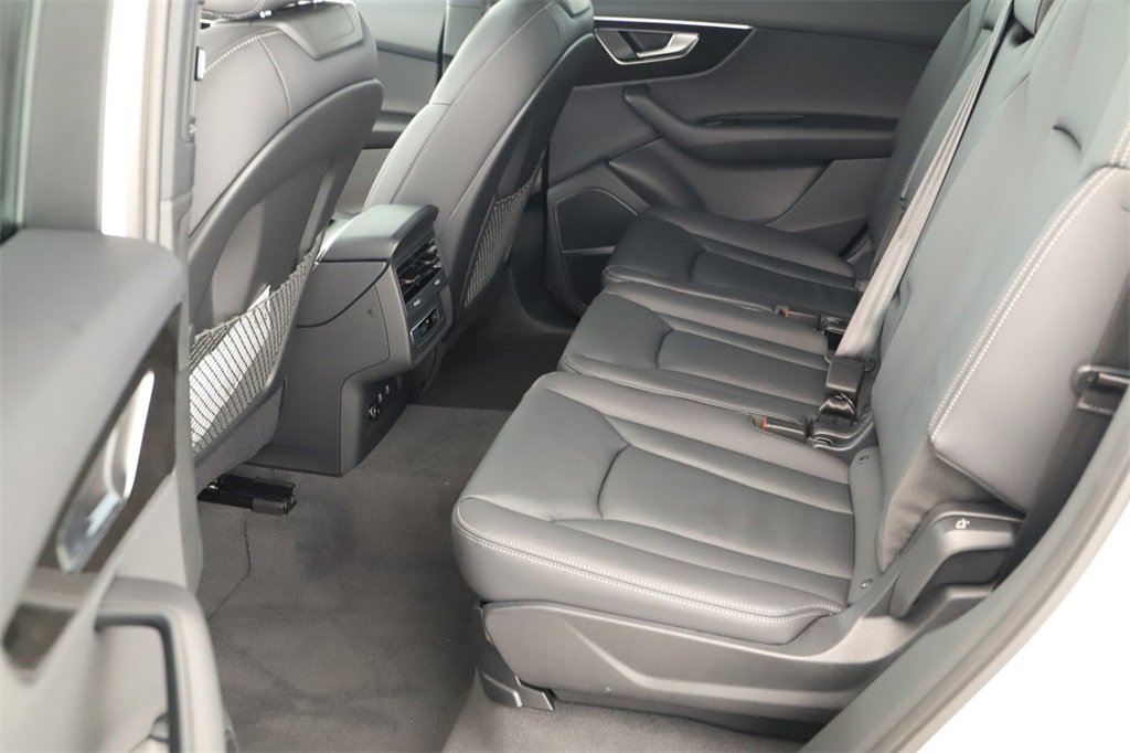 New 2026 Audi Q7 2.0T Premium image 28