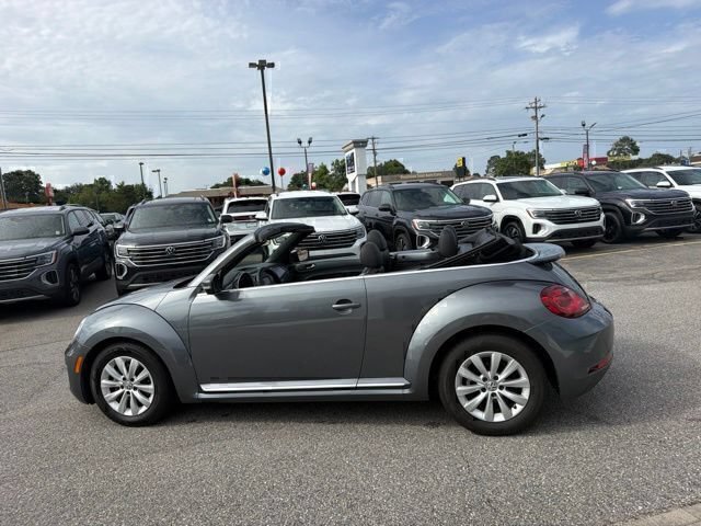 Used 2018 Volkswagen Beetle 2.0T S FWD image 13