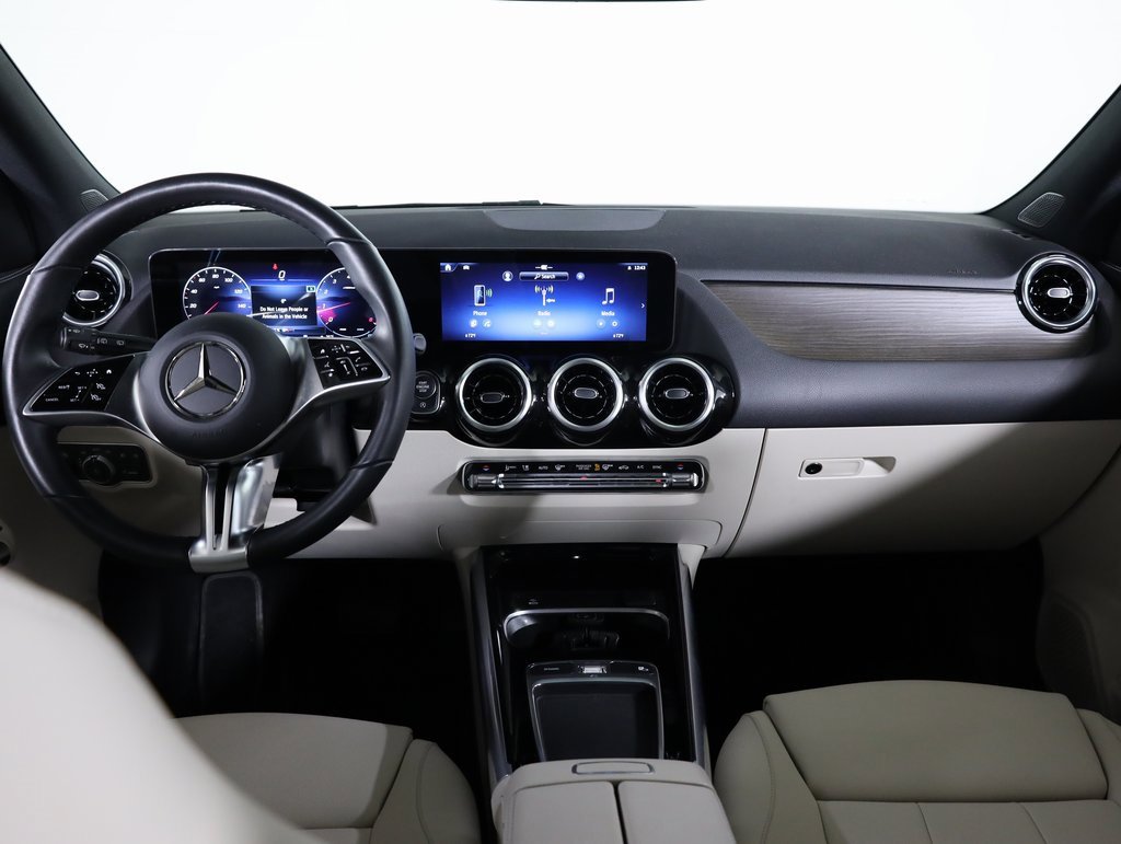 Certified 2026 Mercedes-Benz GLA 250 4MATIC image 48