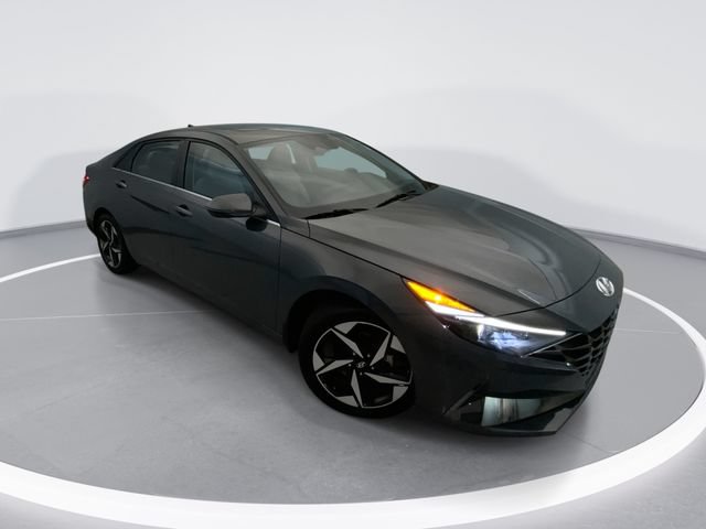 Used 2023 Hyundai Elantra Limited FWD video 1