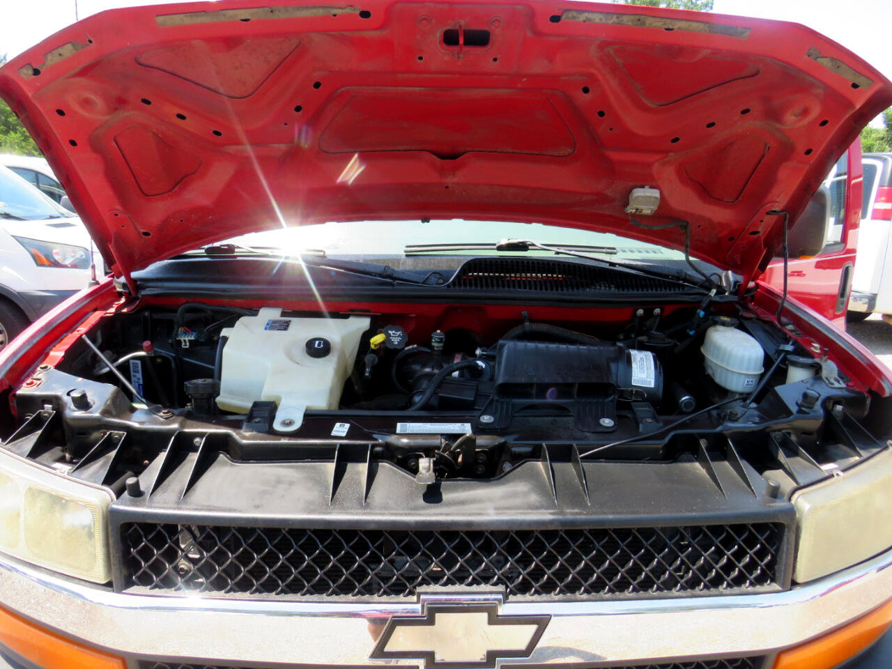 Used 2003 Chevrolet Express 2500 Passenger w/ LS Preferred Equipment Group image 37