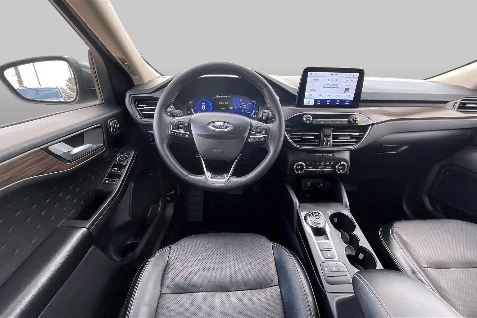 Used 2020 Ford Escape Titanium FWD image 6