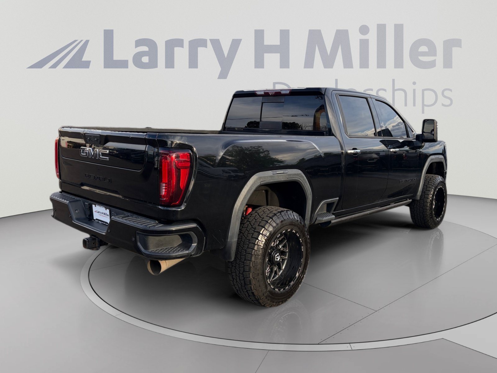 Used 2021 GMC Sierra 2500 Denali w/ Denali Ultimate Package AWD/4WD image 5