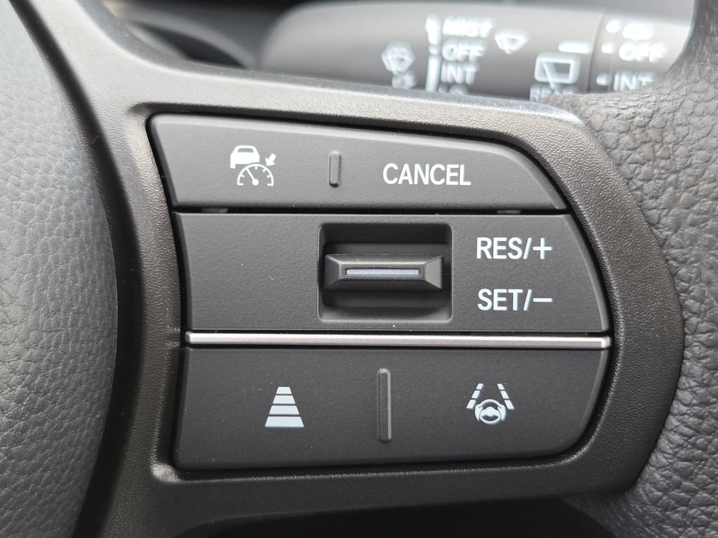 New 2027 Honda HR-V LX image 8