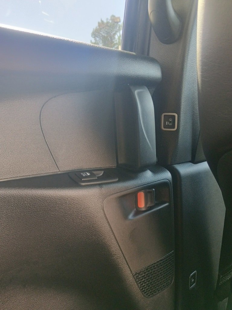 New 2025 Chrysler Pacifica Select image 43